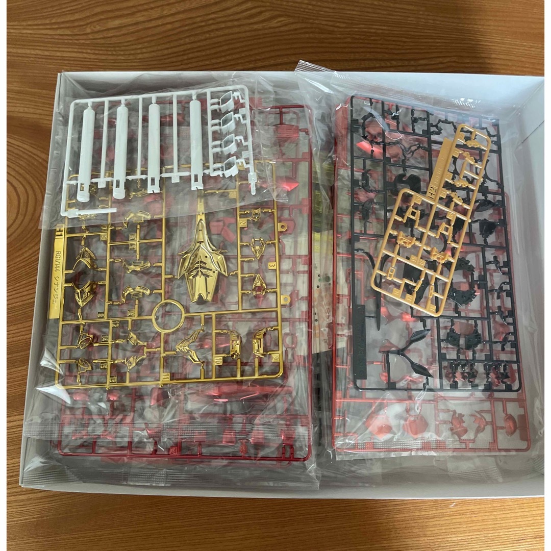 RG 1/144 機動戦士ガンダムUC シナンジュ スペシャルコーティング RG 1/144 機動戦士ガンダムUC シナンジュ スペシャルコーティング