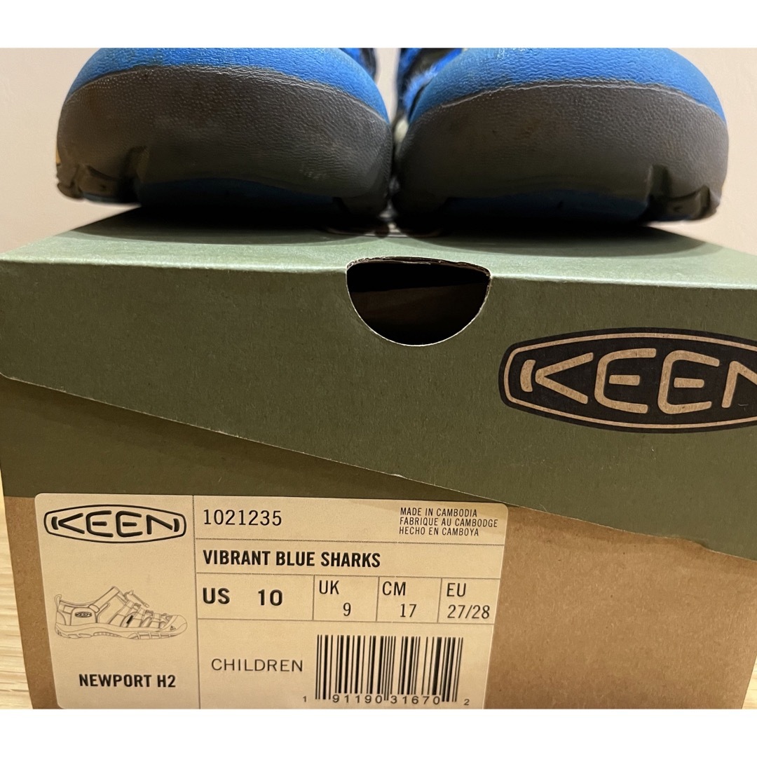 KEEN(キーン)のKEEN VIBRANT BLUE SHARKS 17cm キッズ/ベビー/マタニティのキッズ靴/シューズ(15cm~)(サンダル)の商品写真