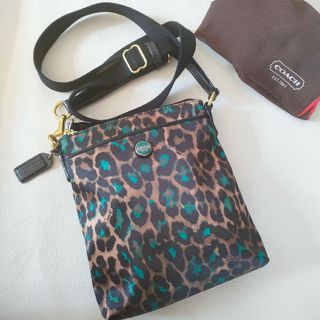 コーチ(COACH)の【美品】COACH　レオパード　ヒョウ柄　ショルダーバッグ　保存袋付き(ショルダーバッグ)