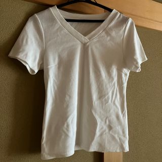 イング(INGNI)のINGNI VネックTシャツ(Tシャツ(半袖/袖なし))