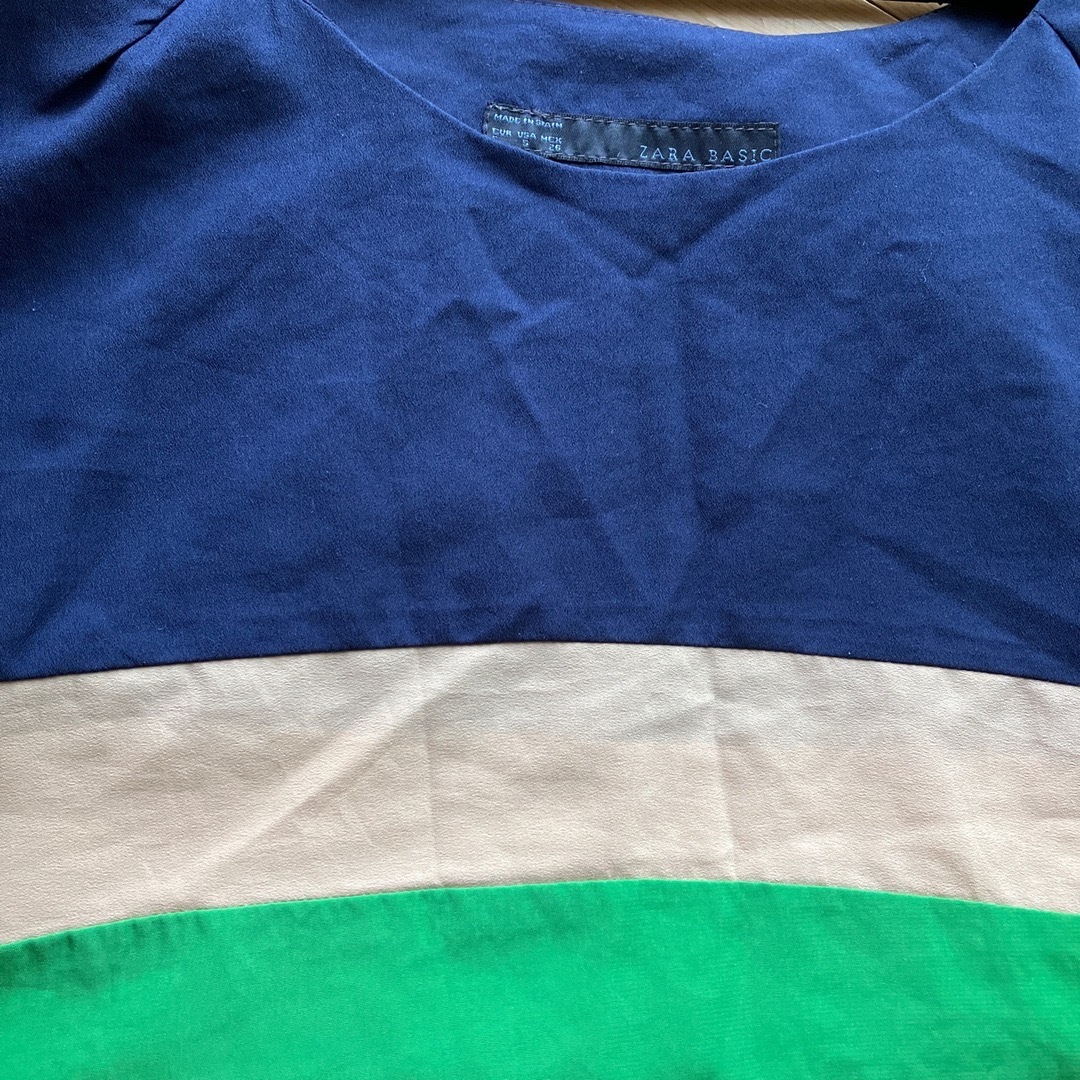 ZARA(ザラ)のZARA BASIC 半袖Tシャツ レディースのトップス(Tシャツ(半袖/袖なし))の商品写真
