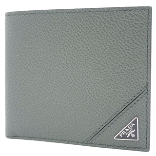 プラダ(PRADA)のプラダコンパクト財布 三角ロゴ 二つ折り財布 グレインレザー グレー灰 40802059372(折り財布)