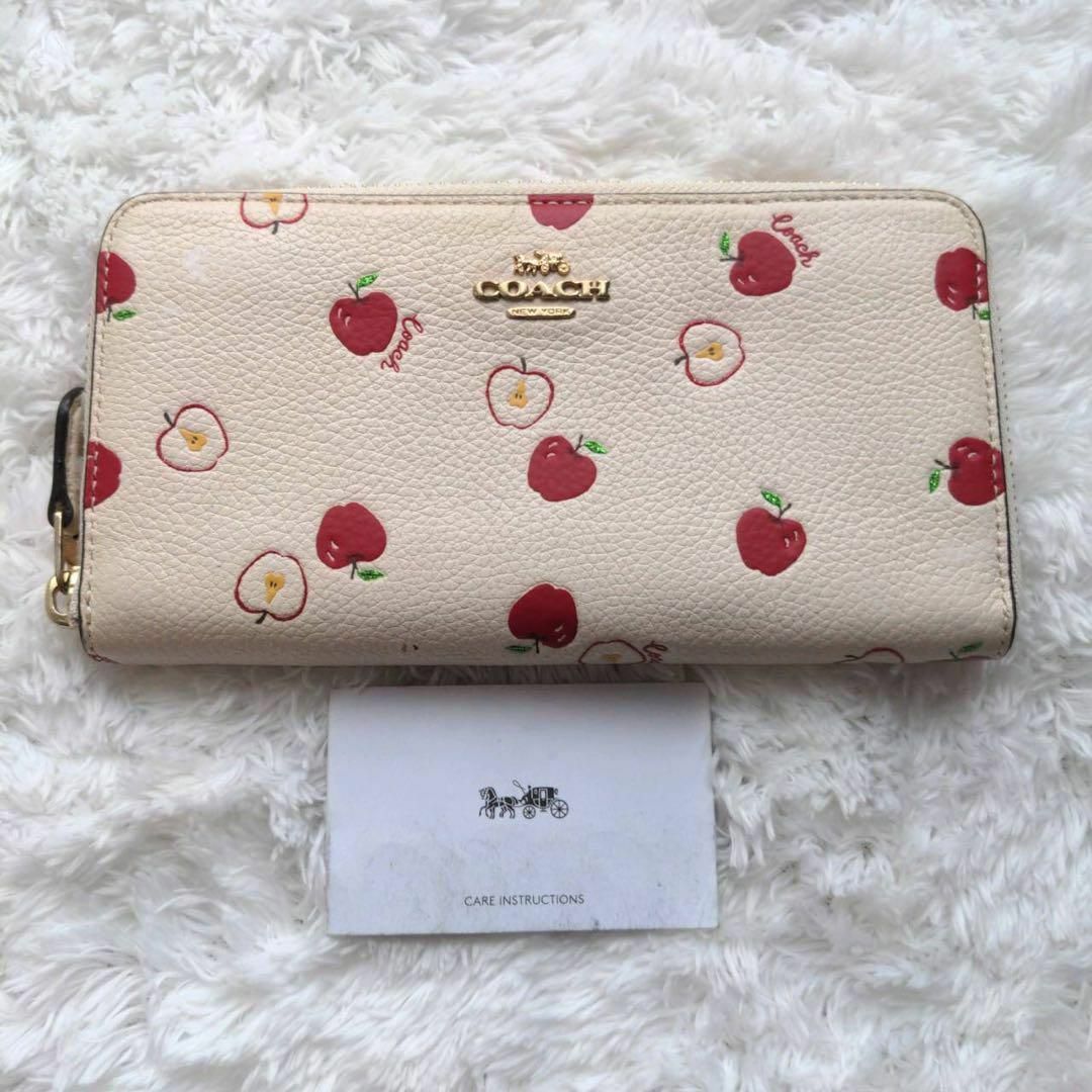 COACH - 【美品】コーチ 長財布 りんご柄 ラウンドジップ 林檎 白 赤の