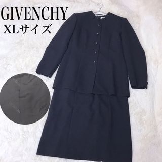 確実正規品　GIVENCHY ワンピース スーツカバー＆ ハンガー付