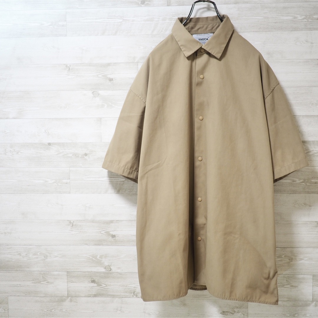 YAECA(ヤエカ)のYAECA Comfort Shirt Wide Square S/S Khak メンズのトップス(シャツ)の商品写真