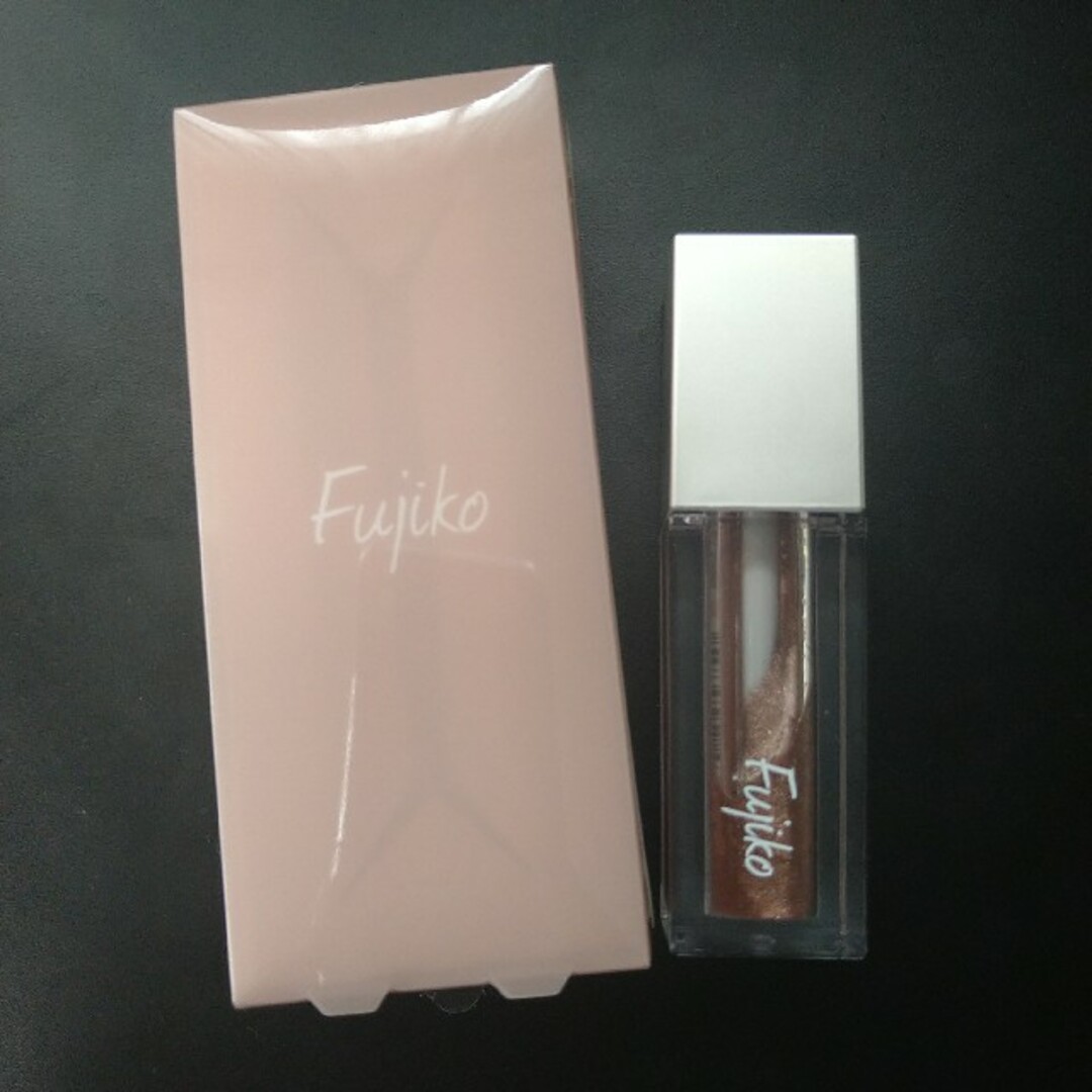 Fujiko(フジコ)のフジコ シェイクシャドウSV  コスメ/美容のベースメイク/化粧品(アイシャドウ)の商品写真