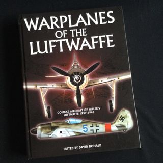 Luftwaffe 戦闘機　ドイツ軍　空軍　洋書　英語　飛行機　航空機　軍隊(洋書)