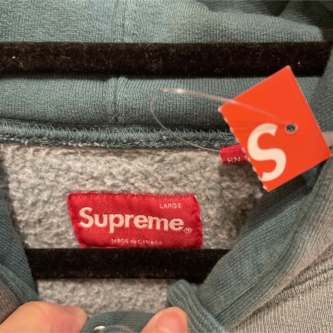 supreme Sロゴパーカー