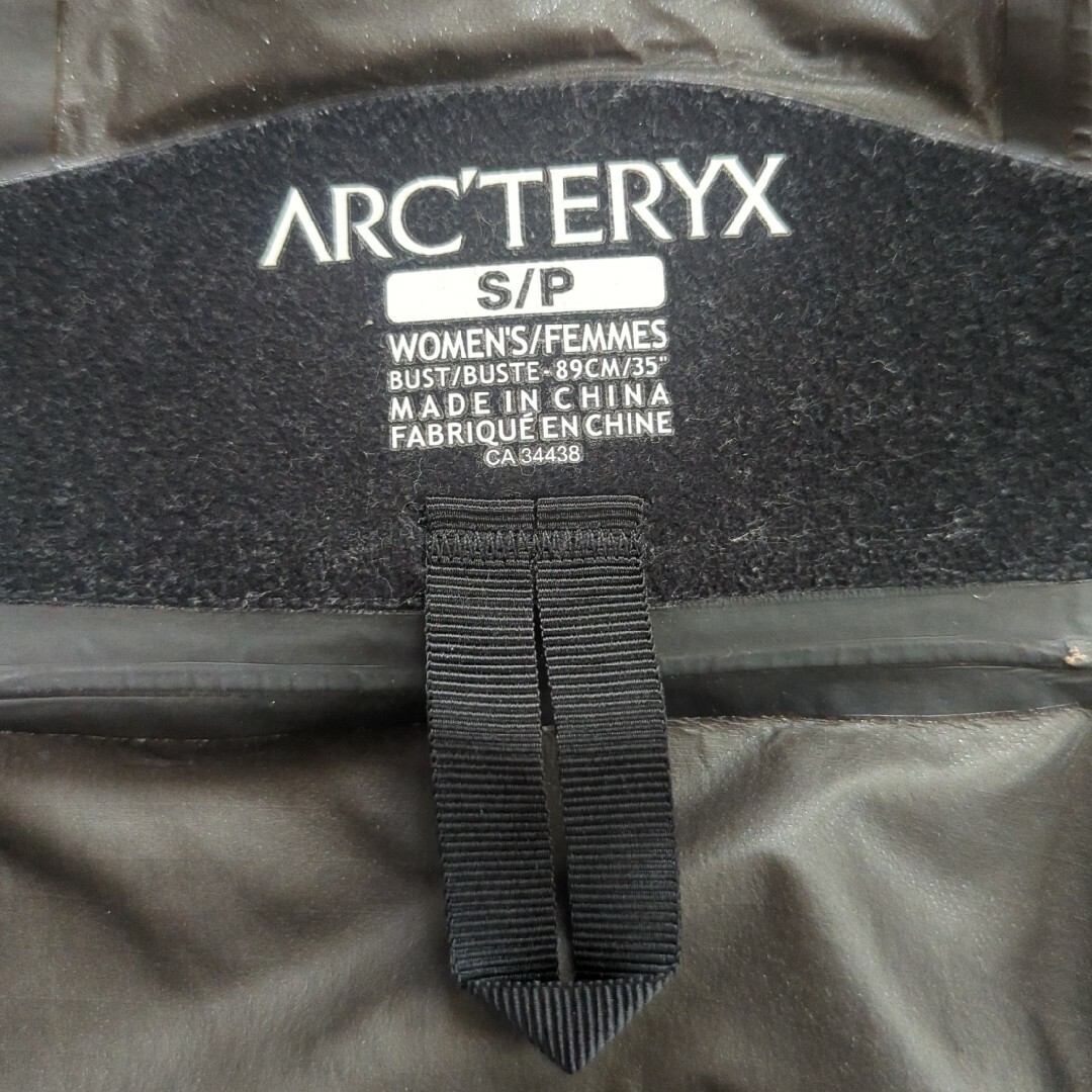 ARC'TERYX(アークテリクス)のARC'TERYXZETA SL JACKET WOMEN'S レディースのジャケット/アウター(ナイロンジャケット)の商品写真