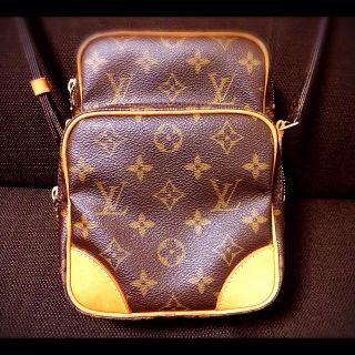 ルイヴィトン(LOUIS VUITTON)のLOUIS VUITTON アマゾン(ショルダーバッグ)