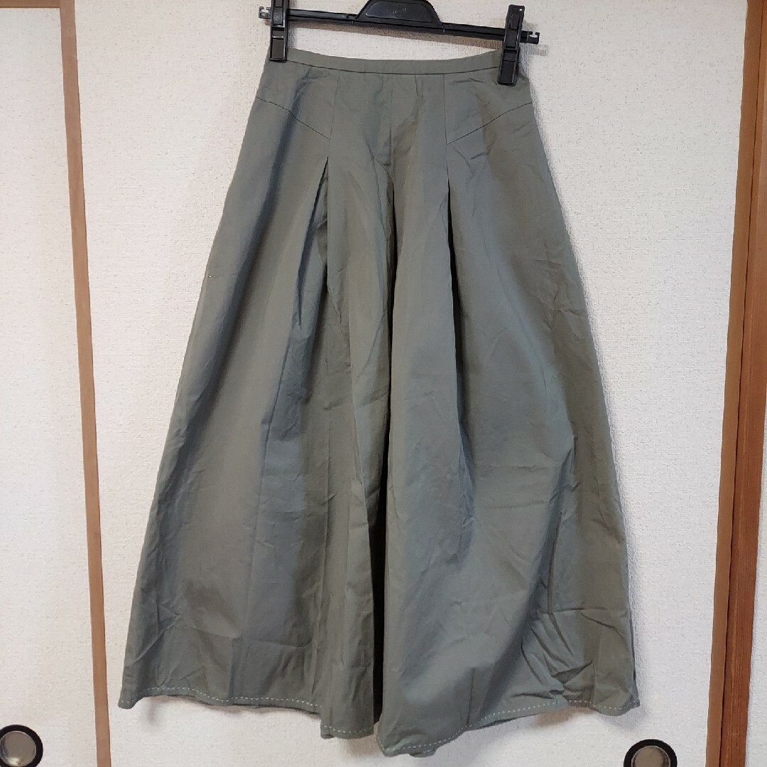 Lois CRAYON(ロイスクレヨン)のロイスクレヨン　ロングフレアスカート　Mサイズ　レディース レディースのスカート(ロングスカート)の商品写真