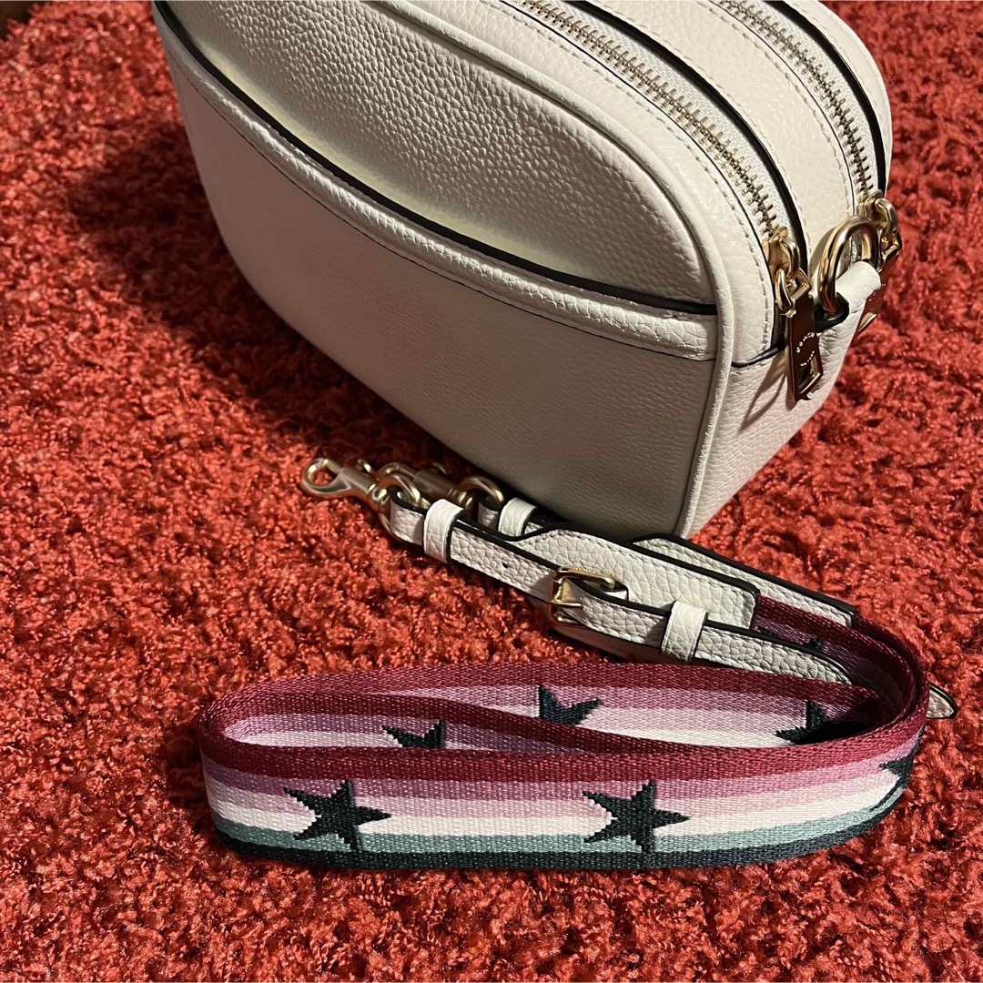 COACH(コーチ)のコーチ COACH バッグ ショルダーバッグ F75818 ホワイト  レディースのバッグ(ショルダーバッグ)の商品写真