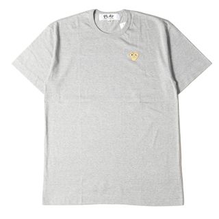 コムデギャルソン(COMME des GARCONS)のCOMME des GARCONS コムデギャルソン Tシャツ サイズ:XXL ゴールド ハート ワッペン クルーネック AZ-T216 AD2020 PLAY プレイ グレー 日本製 ブランド トップス カットソー 半袖 【メンズ】(Tシャツ/カットソー(半袖/袖なし))