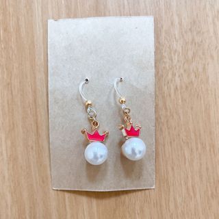 ピアス(ピアス)