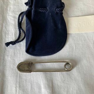 ノンネイティブ(nonnative)のnonnative DWL SAFETY PIN L SILVER 安全ピン大(その他)