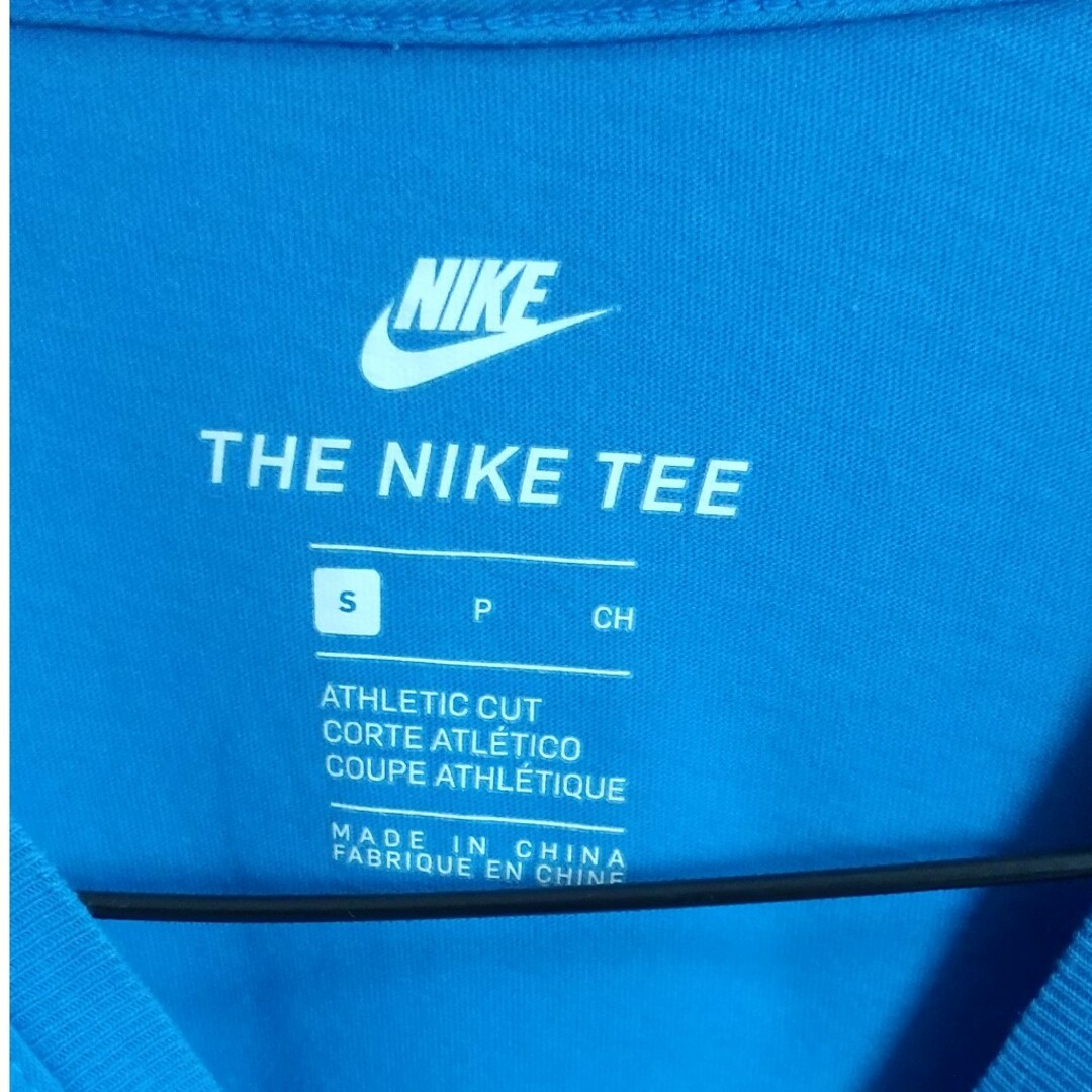 NIKE(ナイキ)のNIKE トレーニングウェア ティーシャツ Sサイズ メンズのトップス(Tシャツ/カットソー(半袖/袖なし))の商品写真