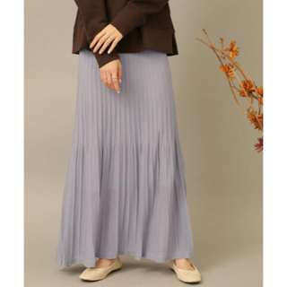 ナチュラルクチュール(natural couture)のシアーニットプリーツスカート(ロングスカート)