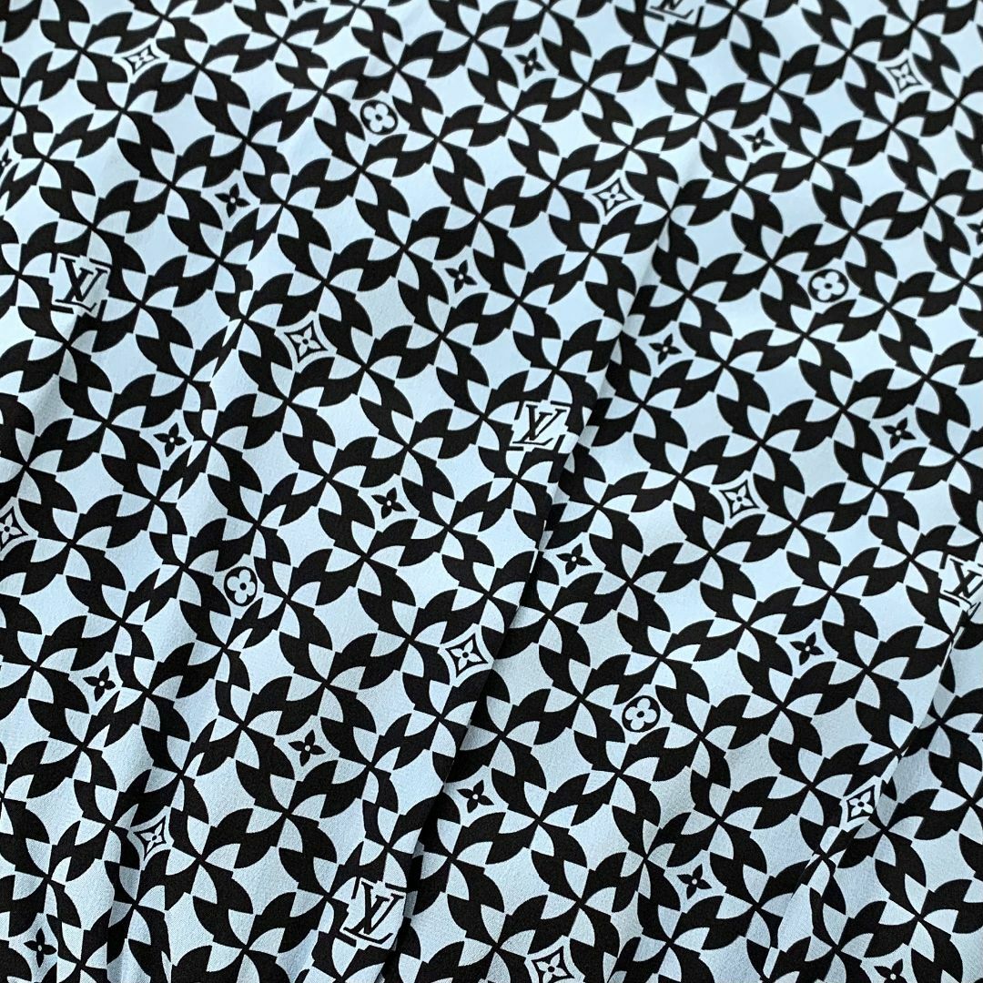 LOUIS VUITTON(ルイヴィトン)の5751 ヴィトン モノグラム シルク コットン ワンピース ブルー レディースのワンピース(ミニワンピース)の商品写真