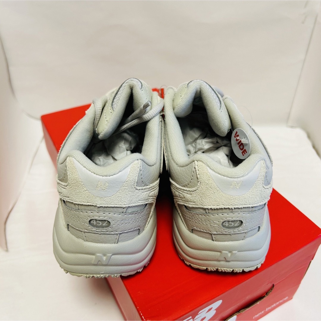 好評定番 New Balance 新品 New Balance WX452SR 白 男女兼用 韓国の通販 by Queen's  shop｜ニューバランスならラクマ