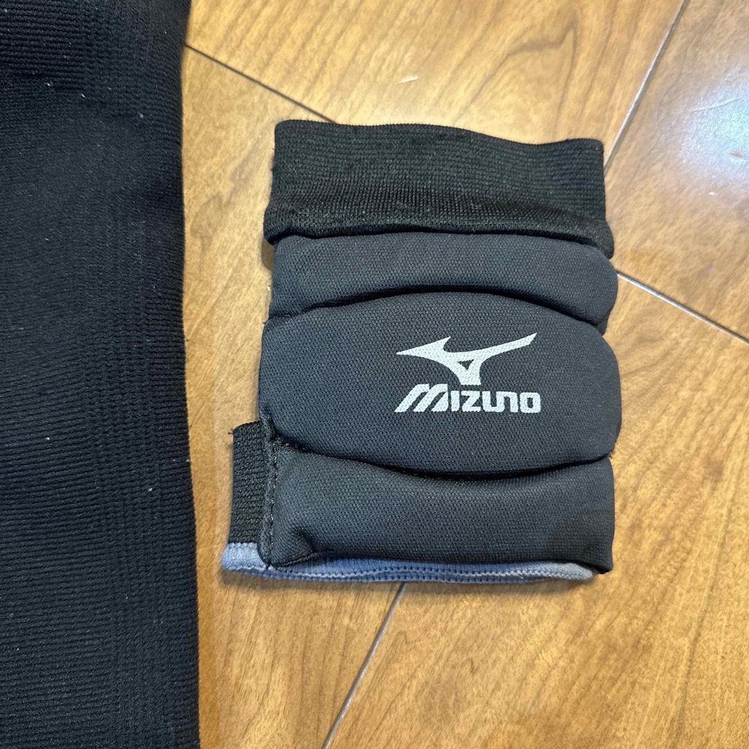 MIZUNO(ミズノ)のレッグ　ロングサポーター　膝　保温　バレーボール　スポーツ　L 2枚セット スポーツ/アウトドアのスポーツ/アウトドア その他(バレーボール)の商品写真