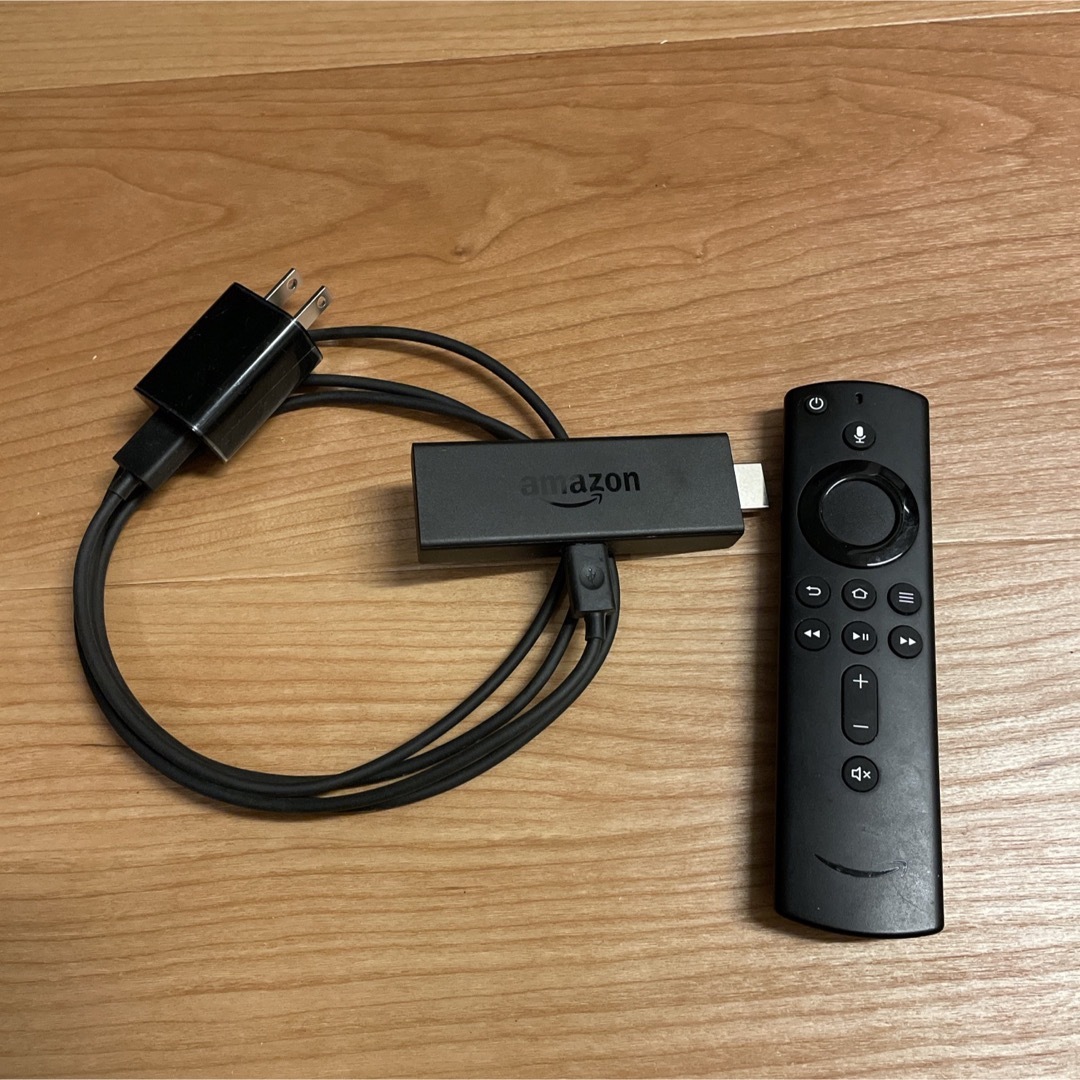 Amazon(アマゾン)のたかひろ様専用Amazon ＊Fire TV Stick＊使用品 スマホ/家電/カメラのテレビ/映像機器(映像用ケーブル)の商品写真