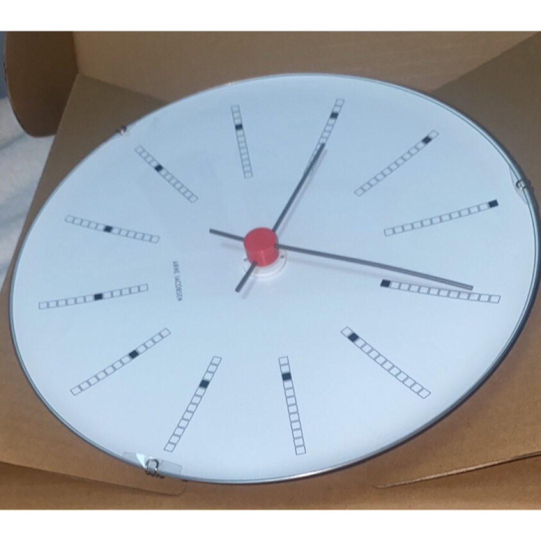 Arne Jacobsen(アルネヤコブセン)のARNE JACOBSEN Wall Clock Bankers 210mm インテリア/住まい/日用品のインテリア小物(掛時計/柱時計)の商品写真