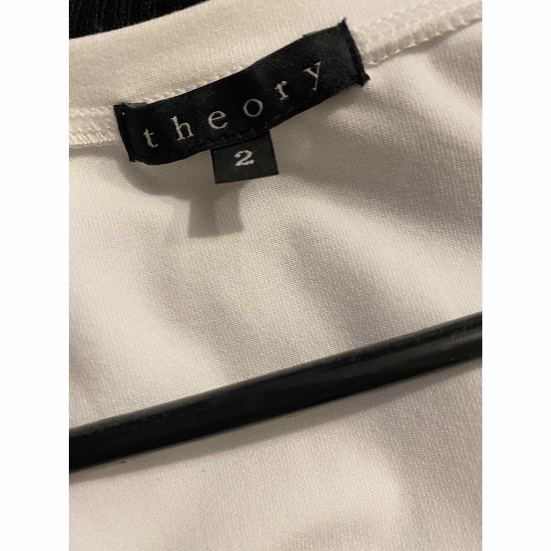 theory(セオリー)のセオリー　Tシャツ カットソー　ストレッチ レディースのトップス(Tシャツ(半袖/袖なし))の商品写真
