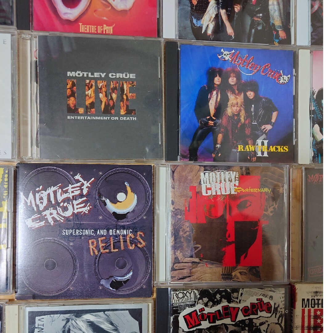 モトリークルー　ヴィンス・ニール　CD21枚セット　Mötley Crüe エンタメ/ホビーのCD(ポップス/ロック(洋楽))の商品写真