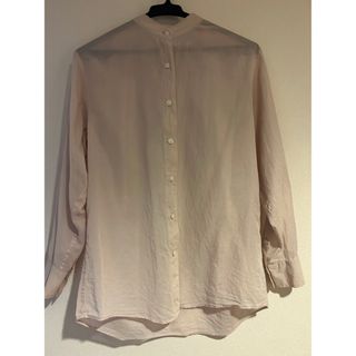 ユニクロ(UNIQLO)の【美品】ユニクロ　シアーシャツ　薄ピンク(シャツ/ブラウス(長袖/七分))