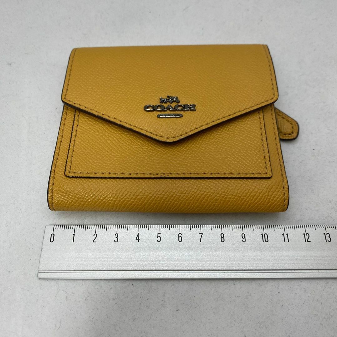 COACH(コーチ)の二つ折り財布 COACH  イエロー コーチ　黄色　レザー メンズのファッション小物(折り財布)の商品写真