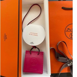 エルメス(Hermes)のHERMES エルメス チャーム Pink Bag Charm(キーホルダー)