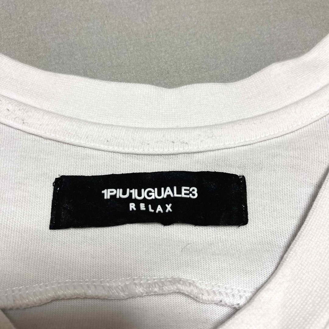1piu1uguale3(ウノピゥウノウグァーレトレ)の1PIU1UGUALE3 RELAX Vネック Tシャツ　Ｌサイズ メンズのトップス(Tシャツ/カットソー(半袖/袖なし))の商品写真