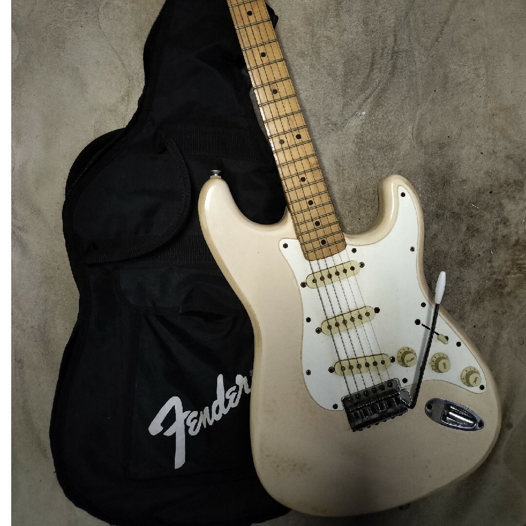 Fender(フェンダー)のフェンダーストラトキャスター 楽器のギター(エレキギター)の商品写真