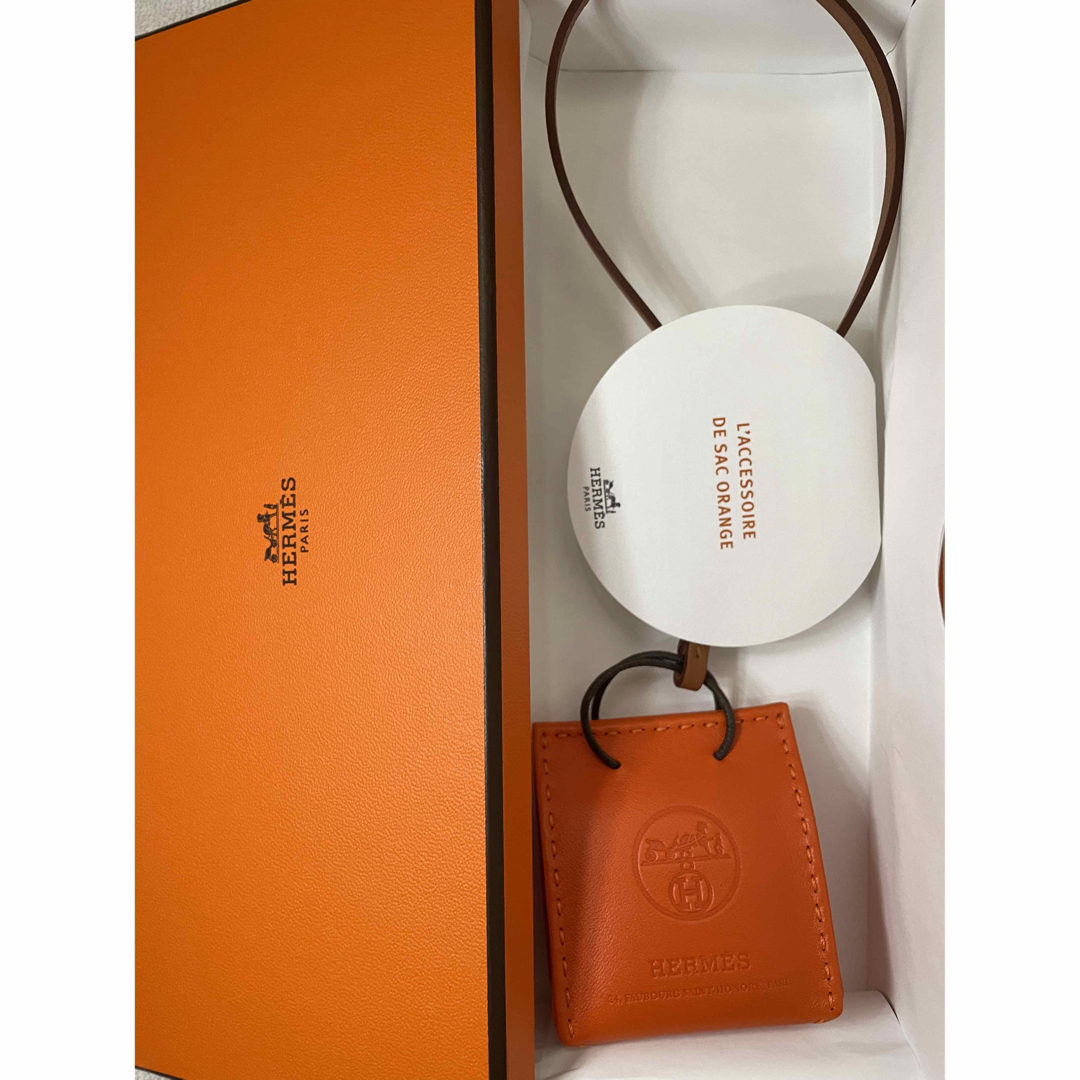 エルメス チャーム Orange bag Charm - チャーム
