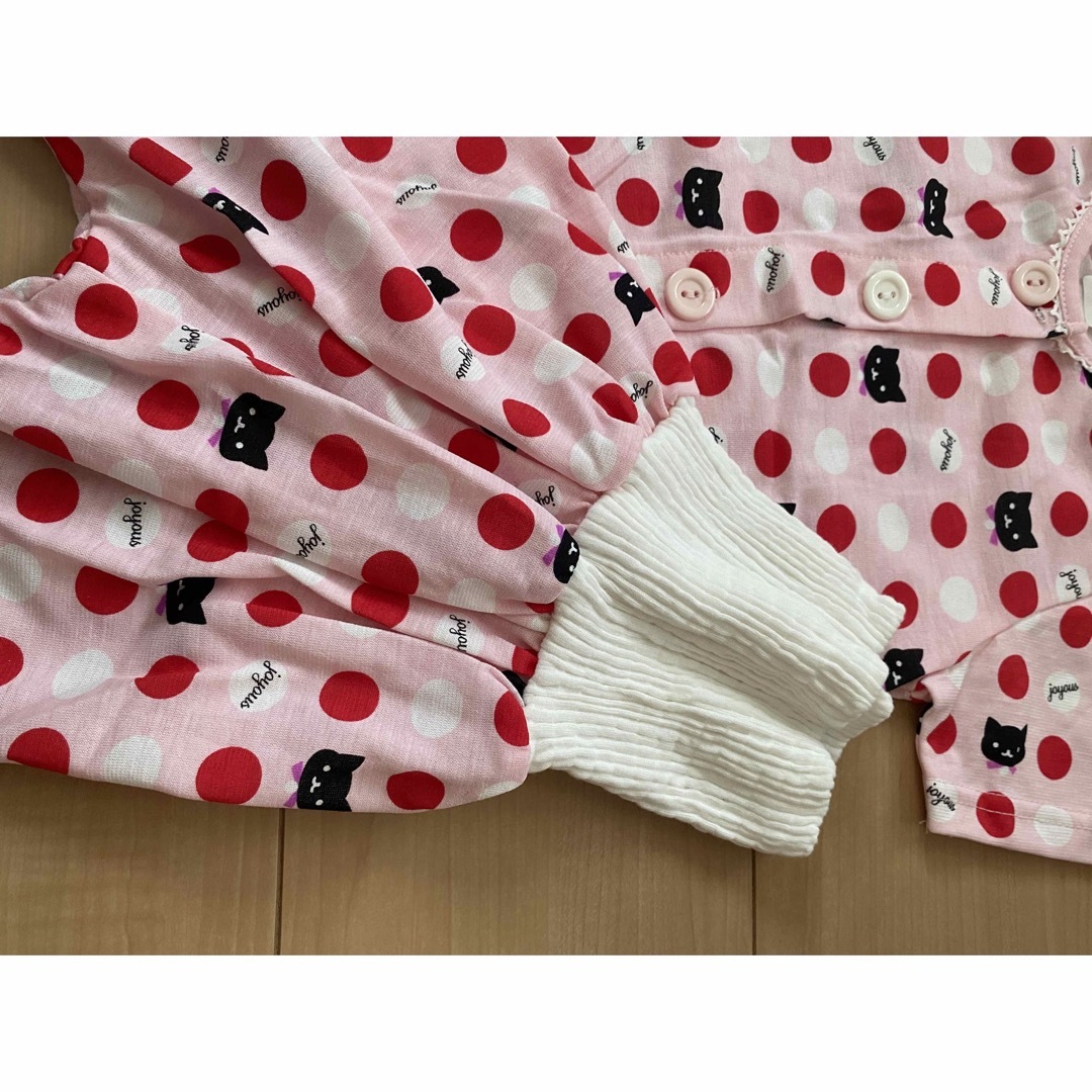 【新品未使用】夏用　パジャマ　ネコ　90サイズ キッズ/ベビー/マタニティのキッズ服女の子用(90cm~)(パジャマ)の商品写真