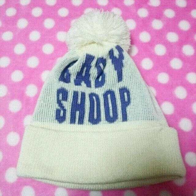 baby shoop(ベイビーシュープ)のbaby shoop  ニット  帽子  白  紫 レディースの帽子(ニット帽/ビーニー)の商品写真