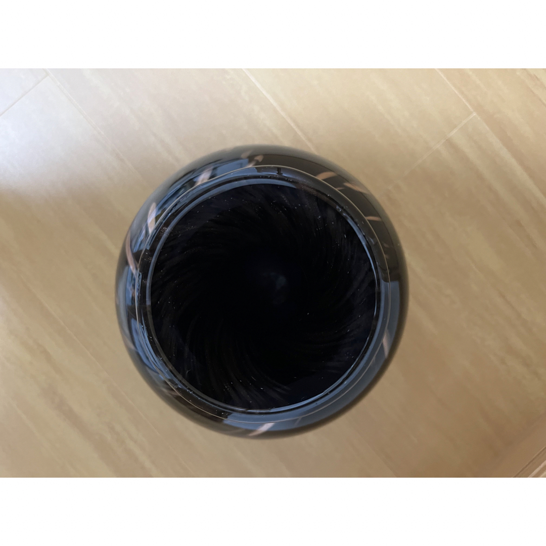 KAMEI GLASS  花瓶　黒　マーブル　丸型 インテリア/住まい/日用品のインテリア小物(花瓶)の商品写真
