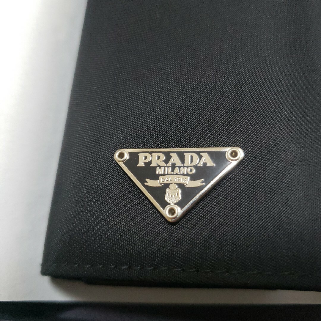 新品未使用品　PRADA Saffiano６連キーケース