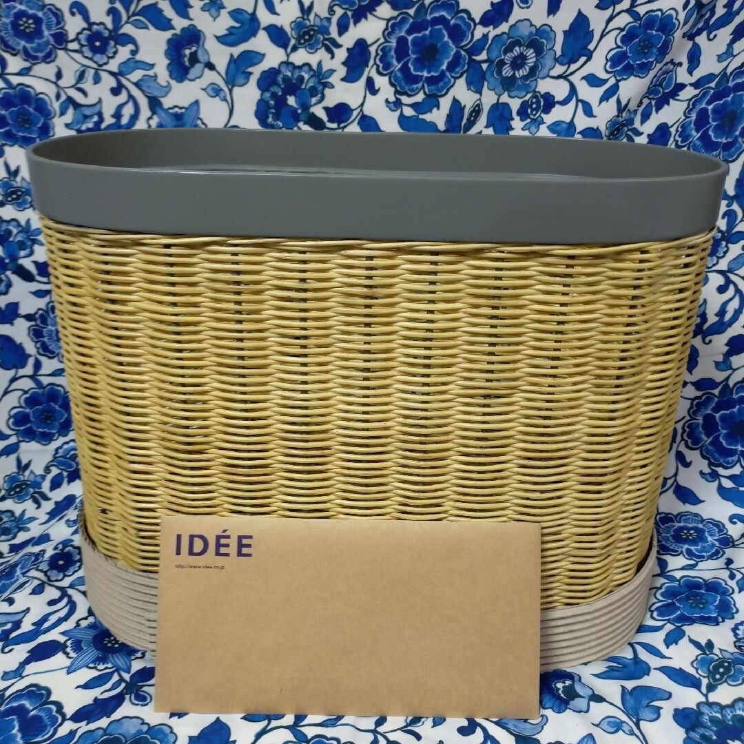 IDEE(イデー)のIDEE　GARNITURE BASKET　M　Gray　新品 インテリア/住まい/日用品のインテリア小物(バスケット/かご)の商品写真