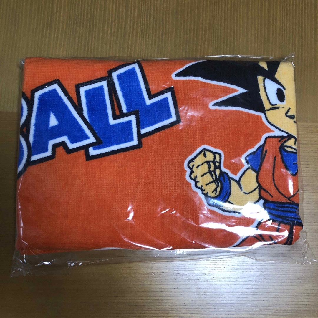 ドラゴンボールバスタオル(非売品) エンタメ/ホビーのおもちゃ/ぬいぐるみ(キャラクターグッズ)の商品写真