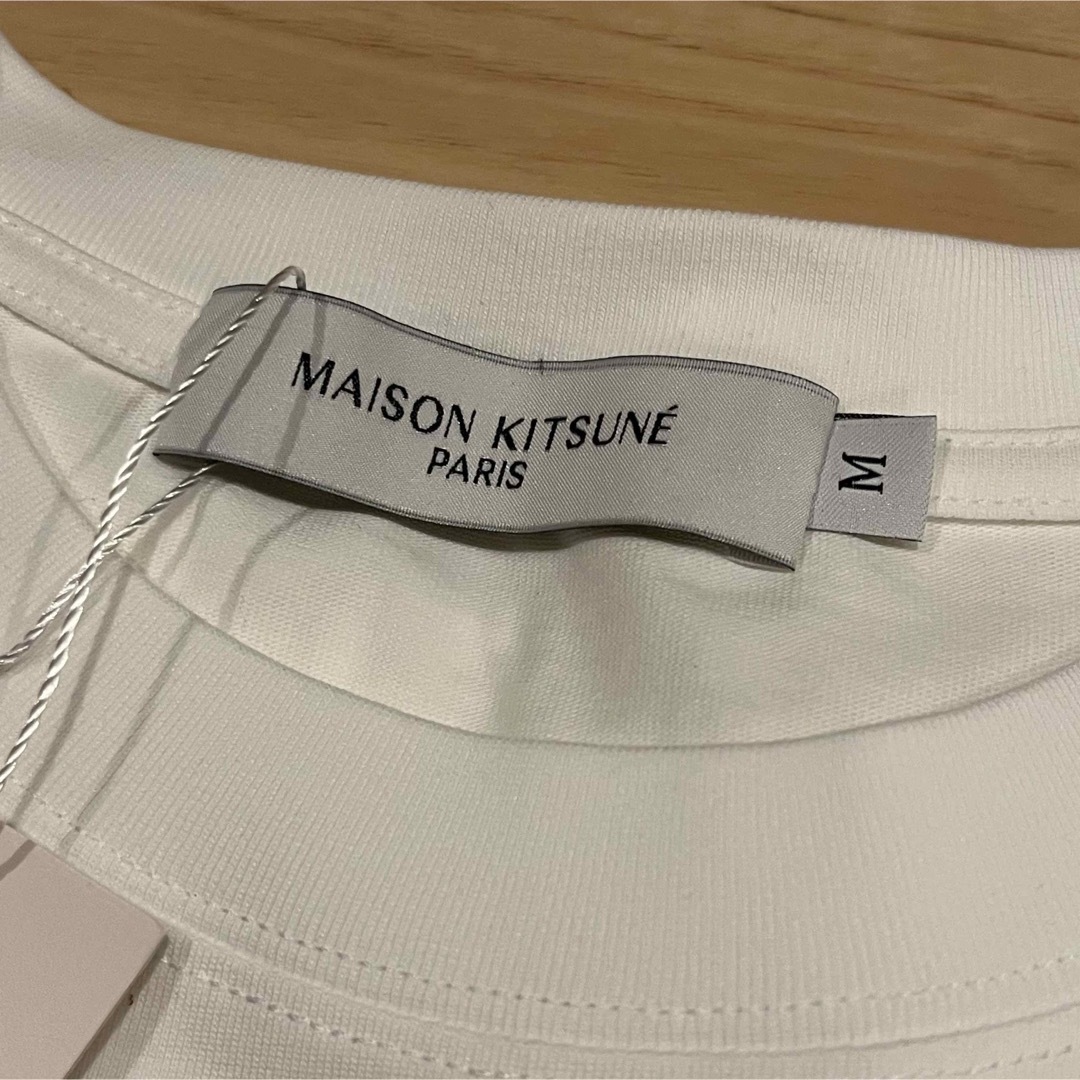 可愛すぎるフェミニンデザイン♪ 【匿名配送】MAISON KITSUNE tシャツ