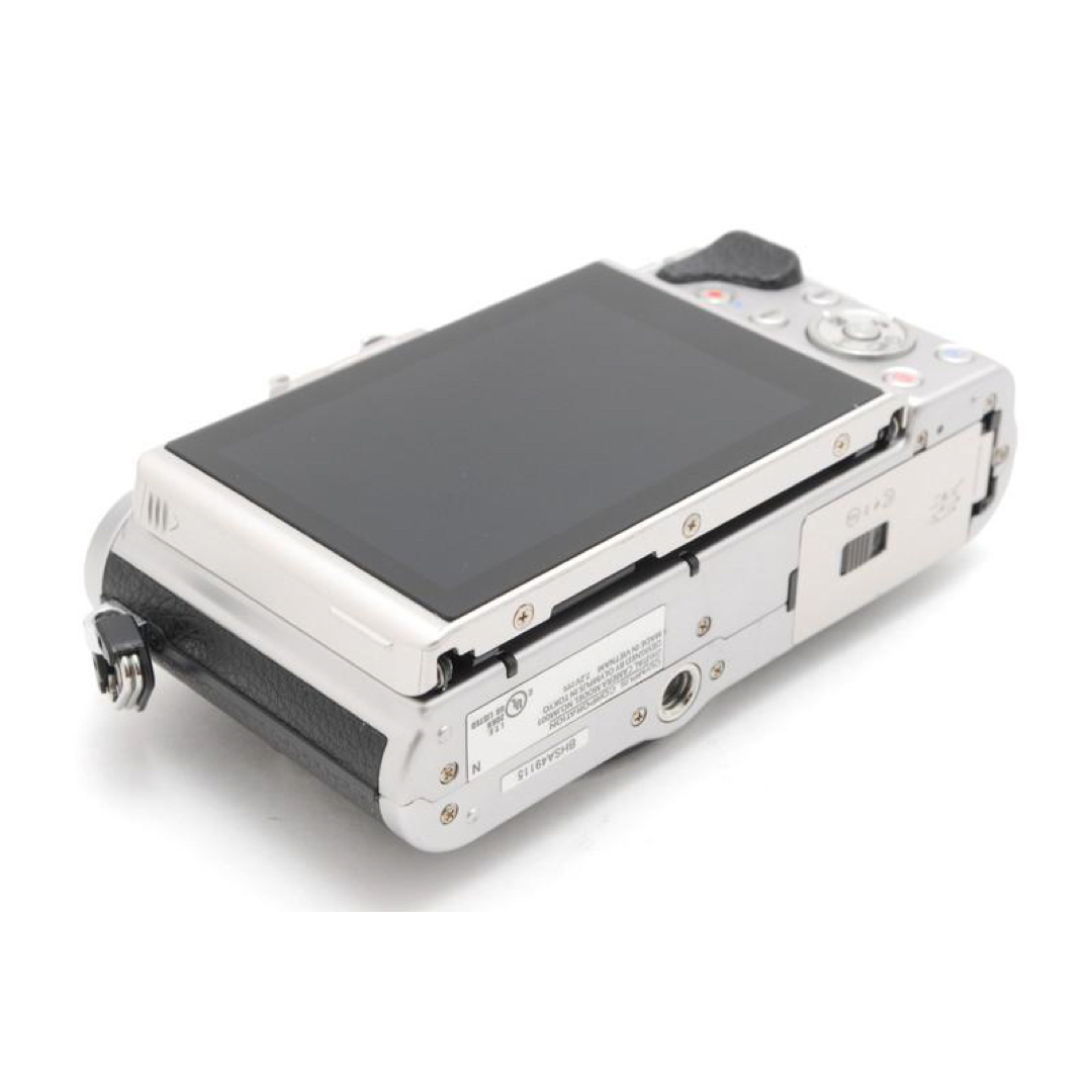 ☆洗練されたお洒落なデザイン!自撮り+Wi-Fi☆オリンパス E-PL8☆ ☆洗練されたお洒落なデザイン!自撮り+Wi-Fi☆オリンパス E-PL8☆
