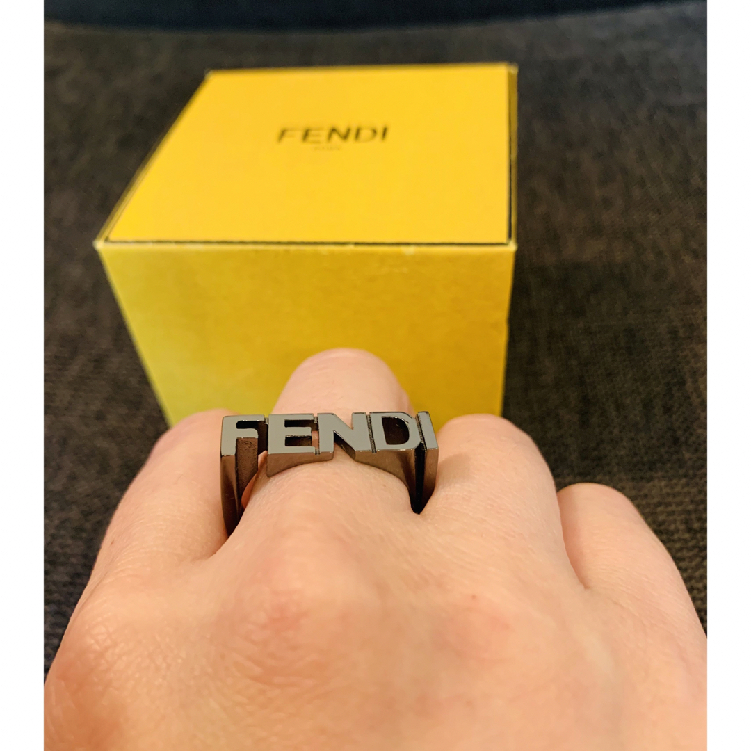 FENDI リング　Ｌ