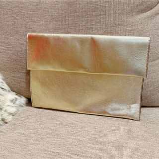未使用♡マルニ クラッチバッグ シャンパンゴールド