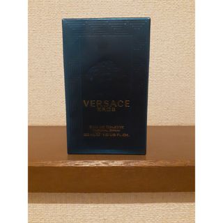 ヴェルサーチ(VERSACE)の香水　ヴェルサーチ　エロス　30ml(香水(男性用))