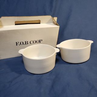 タカシマヤ(髙島屋)のF.O.B COOPコラボ 高島屋 非売品 両手持ちカップ 2個セット(食器)