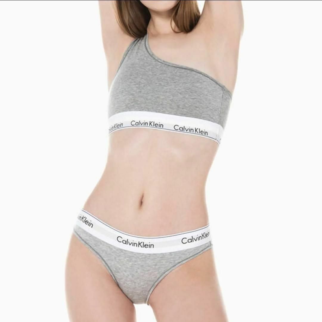 Calvin Klein ブラ　ブラレット　ワンショルダー　パッドなしXSサイズ