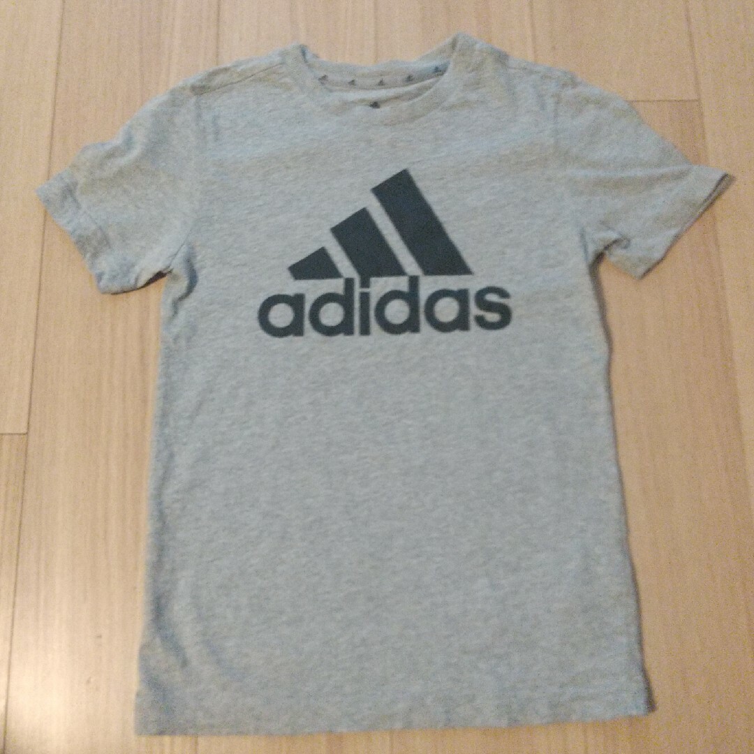 adidas(アディダス)のkazu様専用 キッズ/ベビー/マタニティのキッズ服男の子用(90cm~)(Tシャツ/カットソー)の商品写真