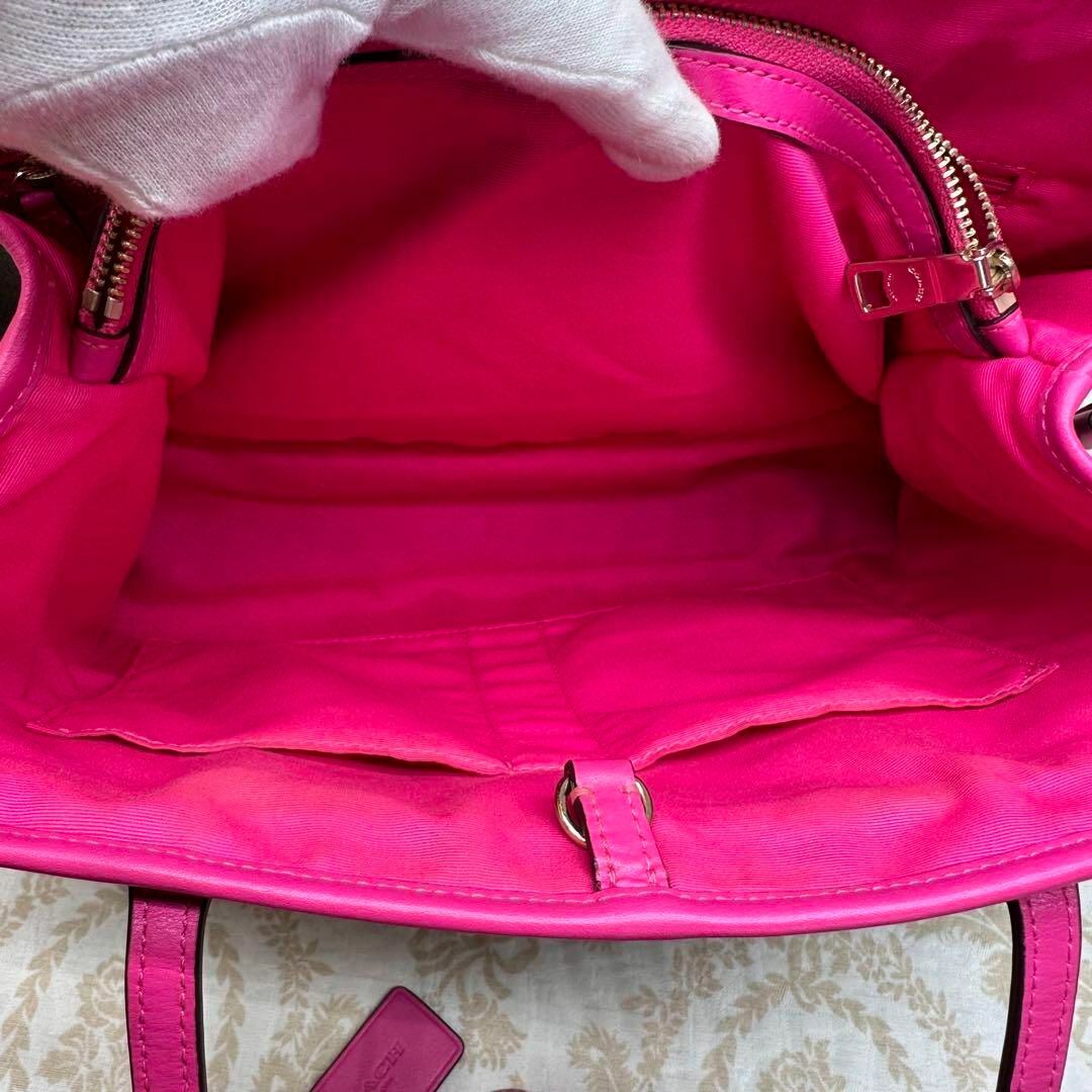 COACH - 【正規品】COACH シグネチャートートバッグ ピンク 通勤通学