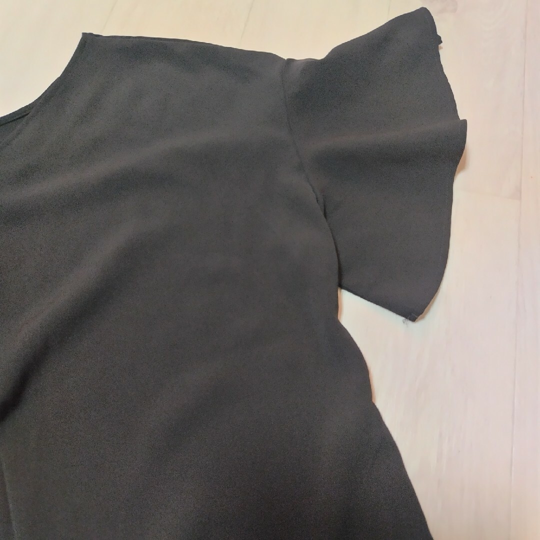 GU(ジーユー)のGU半袖ブラウス レディースのトップス(シャツ/ブラウス(半袖/袖なし))の商品写真